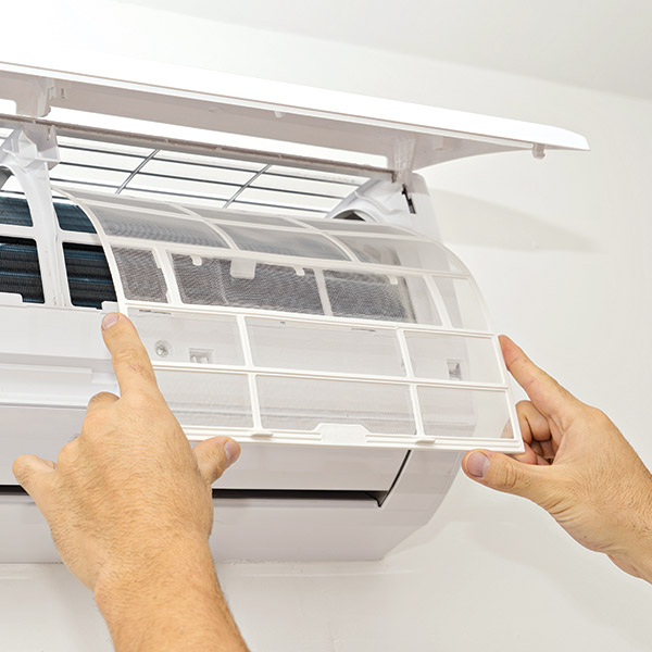 mantenimiento-aire-acondicionado-limpieza-filtros